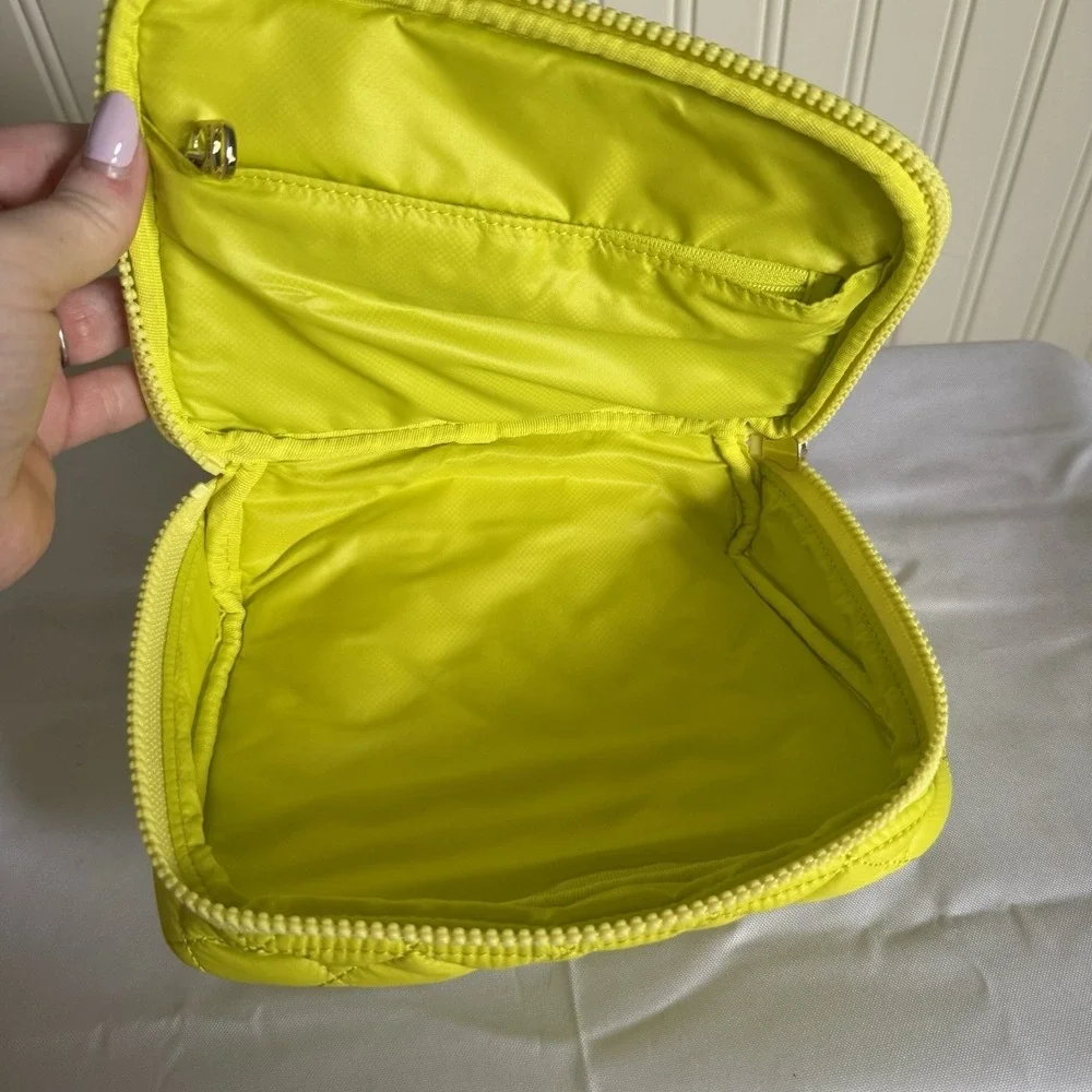 MZ WALLACE Zip Round Organizer Quilted Nylon Pouch Makeup Bag Travel Lime Green